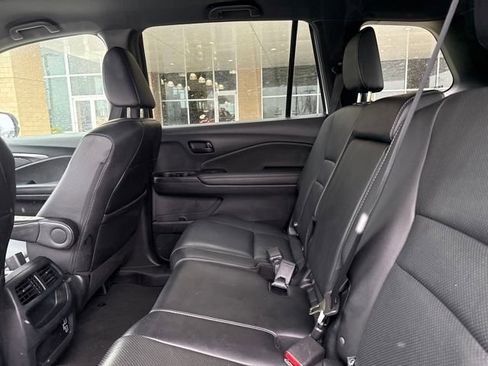Certified 2023 Honda Passport EX-L image 19