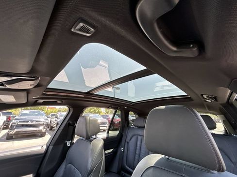 Used 2021 BMW X5 xDrive45e w/ Premium Package AWD/4WD image 19
