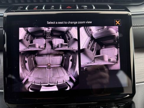 New 2025 Jeep Grand Cherokee L Limited image 32