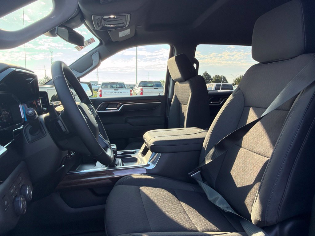 New 2026 Chevrolet Silverado 1500 RST AWD/4WD image 18