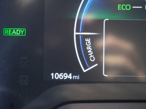Certified 2026 Toyota Corolla LE FWD image 3