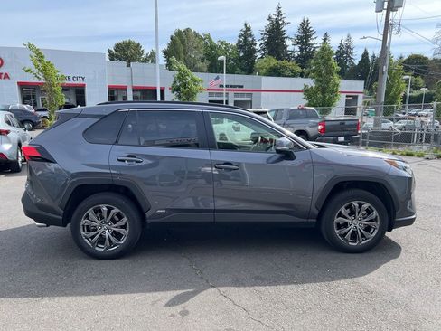 Used 2023 Toyota RAV4 XLE Premium AWD/4WD image 3