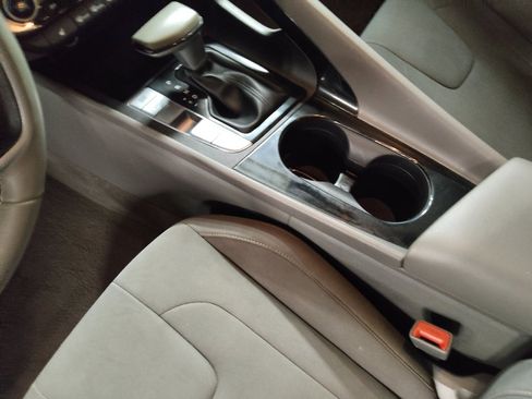 Used 2023 Hyundai Elantra SEL w/ Convenience Package FWD image 26