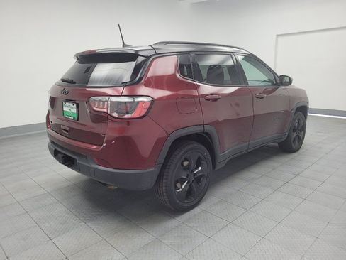 Used 2021 Jeep Compass Latitude w/ Sun and Sound Group AWD/4WD image 9
