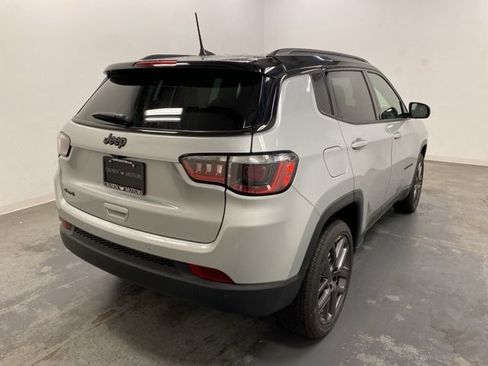 Used 2026 Jeep Compass Limited AWD/4WD image 6