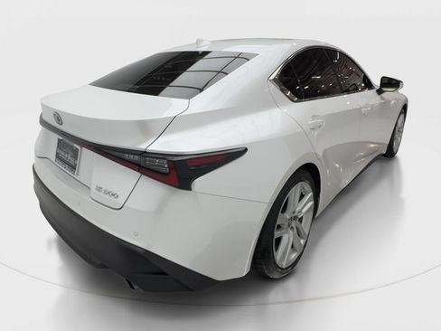 Used 2023 Lexus IS 300 w/ Comfort Package RWD image 7