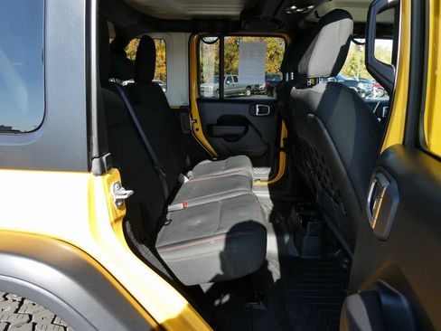 Used 2021 Jeep Wrangler Unlimited Rubicon w/ Dual Top Group image 16