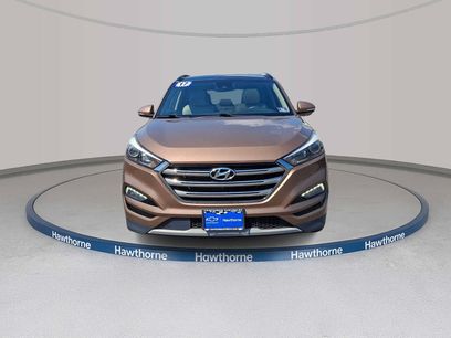 Used 2017 Hyundai Tucson Limited w/ Limited Ultimate Package 03