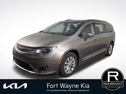 Used 2018 Chrysler Pacifica Touring-L Plus