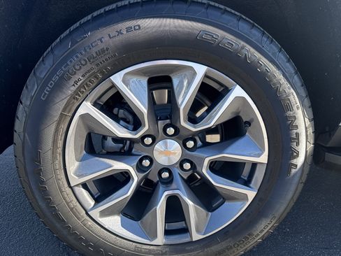 Used 2024 Chevrolet Tahoe LS image 11