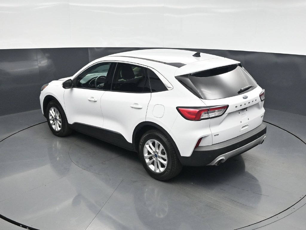 Certified 2020 Ford Escape SE FWD image 34