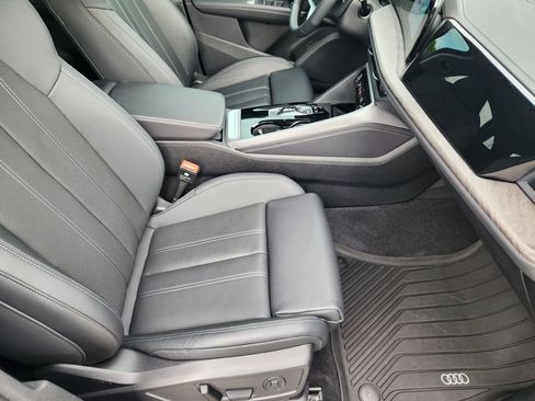 Certified 2025 Audi Q5 Premium Plus w/ Premium Plus AWD/4WD image 14