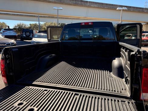 Used 2016 RAM 1500 Classic SLT image 31