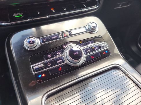 Certified 2022 Lincoln Nautilus FWD image 27