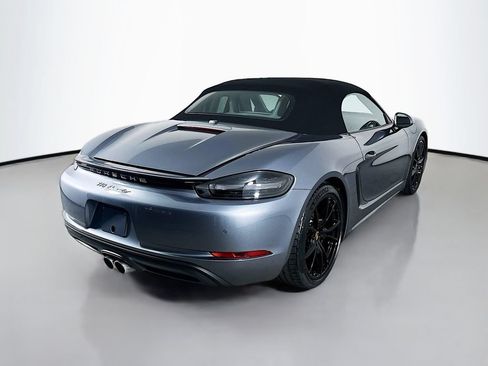 Certified 2025 Porsche 718 Boxster RWD image 9