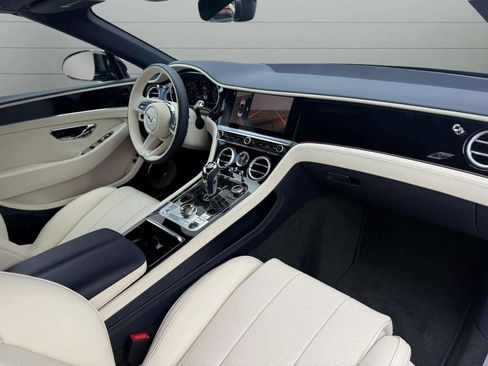 New 2026 Bentley Continental GTC AWD/4WD image 2