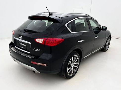 Used 2017 INFINITI QX50 AWD w/ Deluxe Touring Package image 15