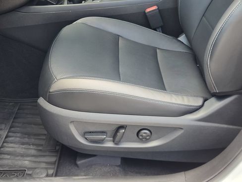 Used 2023 INFINITI QX50 Luxe AWD/4WD image 23