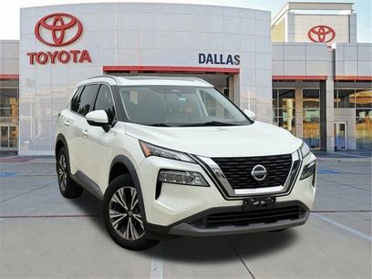 Used 2021 Nissan Rogue SV w/ Premium Package