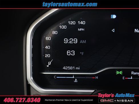 Used 2024 GMC Sierra 1500 AT4 w/ AT4 Preferred Package image 7