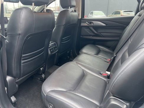 Used 2022 MAZDA CX-9 Touring image 28