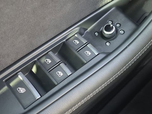 Used 2023 Audi S5 Prestige w/ Prestige Package image 33