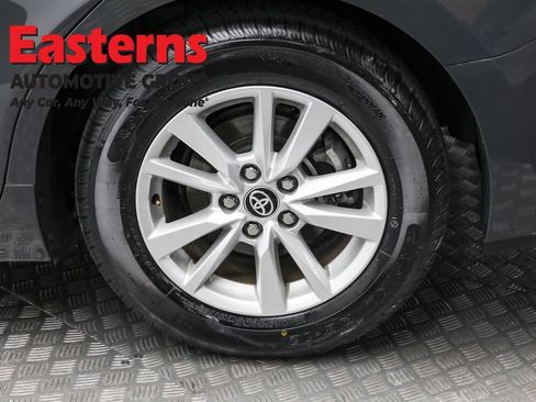 Used 2025 Toyota Camry LE image 8