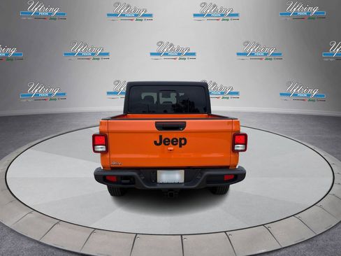 New 2025 Jeep Gladiator Sport image 4