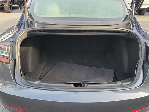Used 2023 Tesla Model 3 Performance image 17