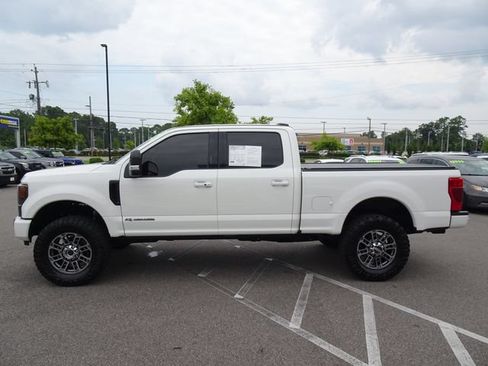 Used 2022 Ford F250 Lariat w/ Lariat Ultimate Package AWD/4WD image 7