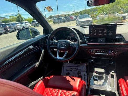 Used 2024 Audi SQ5 Premium Plus w/ Premium Plus Package AWD/4WD image 39