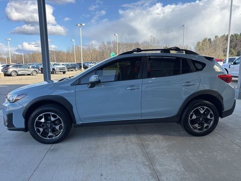 Used 2019 Subaru Crosstrek 2.0i Premium image 4