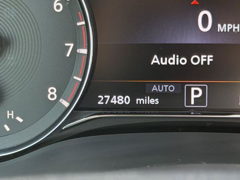 Used 2023 INFINITI QX80 Premium Select w/ Cargo Package AWD/4WD image 31