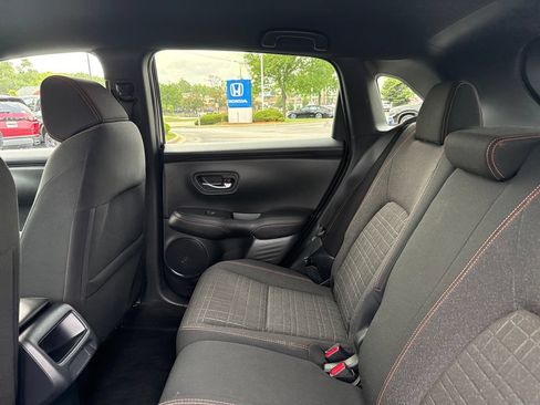 Certified 2025 Honda HR-V Sport image 19