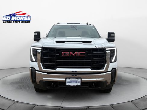 New 2025 GMC Sierra 2500 Pro AWD/4WD image 8