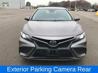 Used 2023 Toyota Camry SE video 2