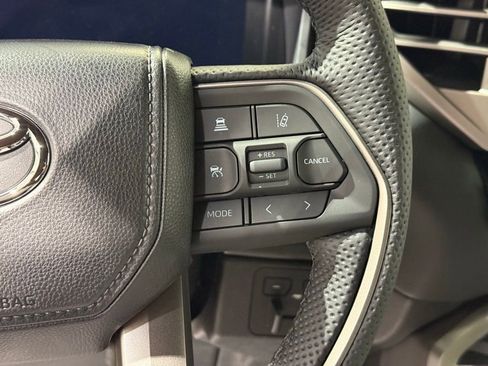 New 2026 Toyota Tundra Limited AWD/4WD image 23