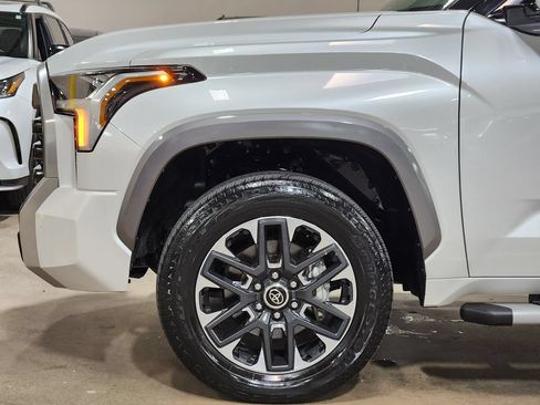 Used 2023 Toyota Tundra Limited w/ Power Package AWD/4WD image 5