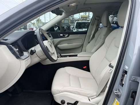 Certified 2024 Volvo XC60 B5 Plus w/ Protection Package Premier AWD/4WD image 13