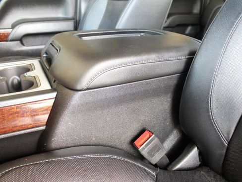 Used 2018 GMC Sierra 1500 SLT w/ SLT Premium Package image 39