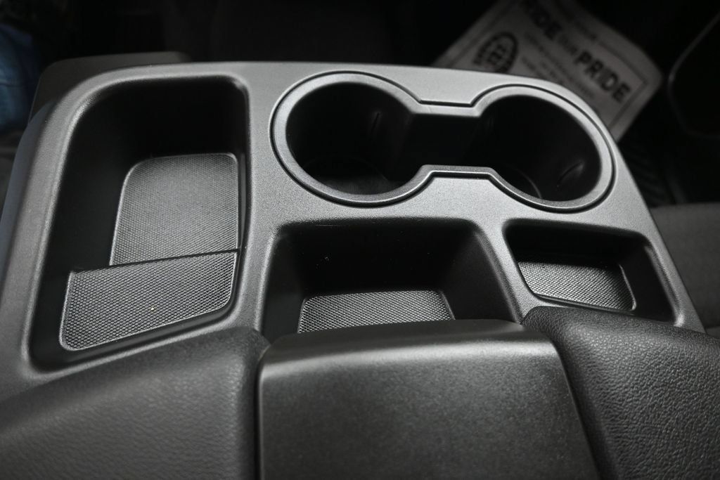 Used 2025 GMC Sierra 3500 SLE AWD/4WD image 29