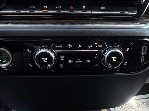 Used 2023 GMC Sierra 1500 SLE image 27