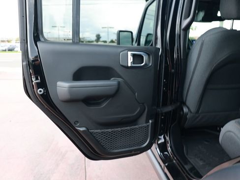 New 2026 Jeep Wrangler Unlimited Sport image 32