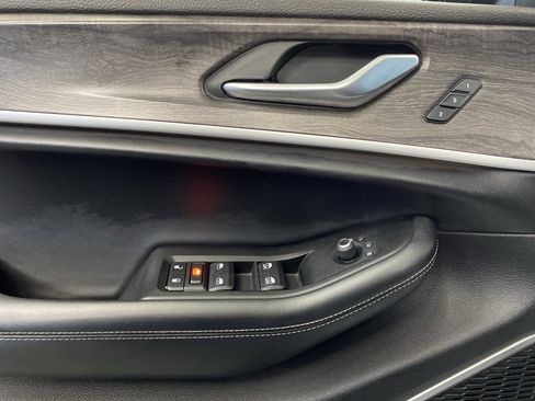 Certified 2021 Jeep Grand Cherokee L Limited image 12