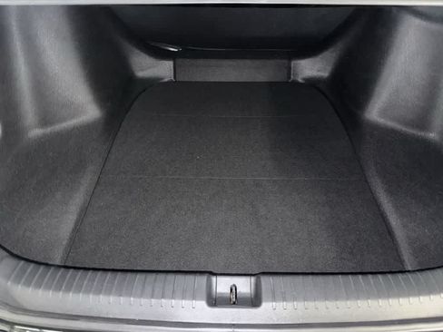 Used 2025 Honda Accord LX image 24
