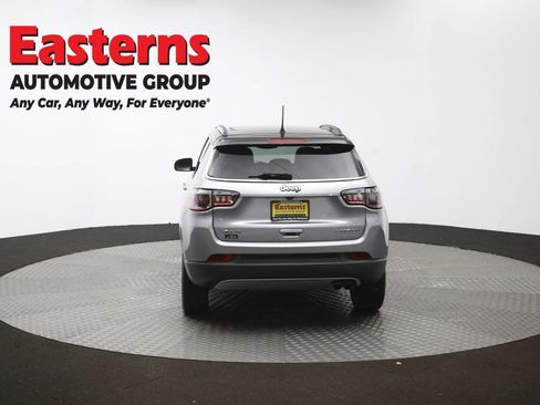 Used 2018 Jeep Compass Limited w/ Navigation Group AWD/4WD image 41