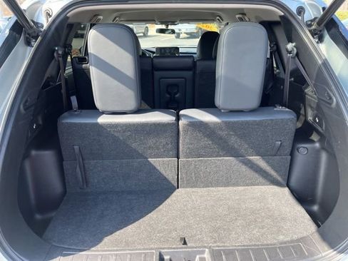 Used 2024 Mitsubishi Outlander SE Black Edition image 10