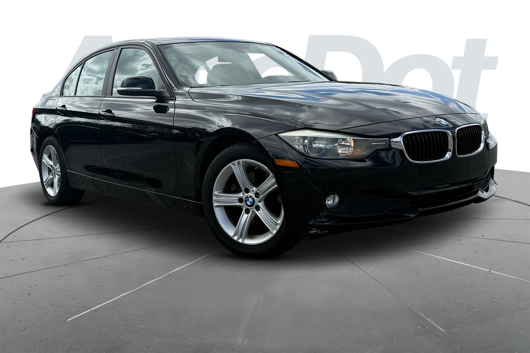 Used 2013 BMW 320i xDrive Sedan AWD/4WD image 1