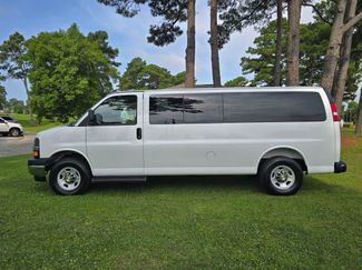 Used 2025 Chevrolet Express 3500 LT w/ LT Preferred Equipment Group RWD video 2