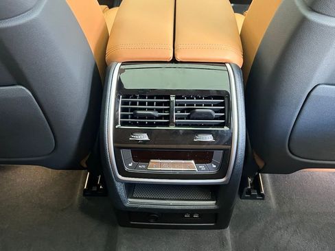 New 2026 BMW X5 xDrive50e AWD/4WD image 9